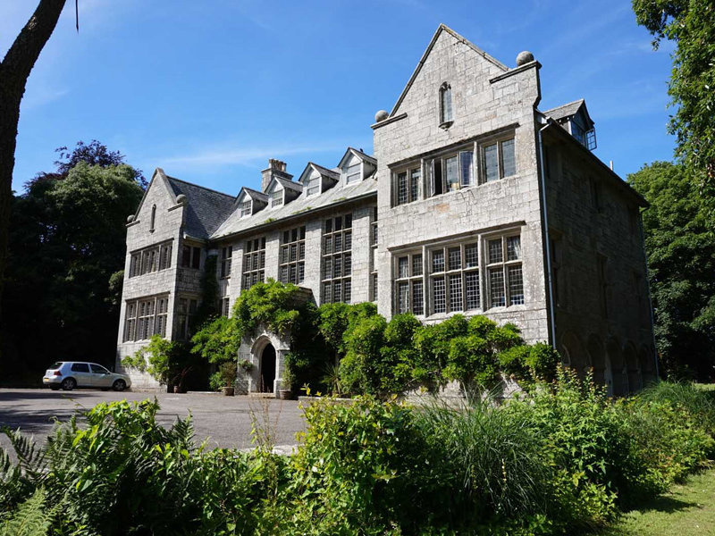 Butlers Quarters Apartment Accommodation in Bodmin