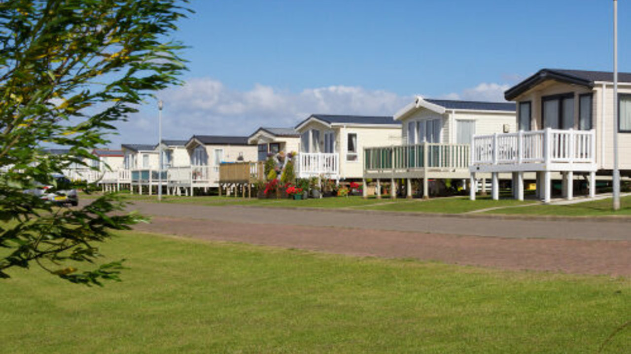 Photo of 3 Bedroom Silver Caravan