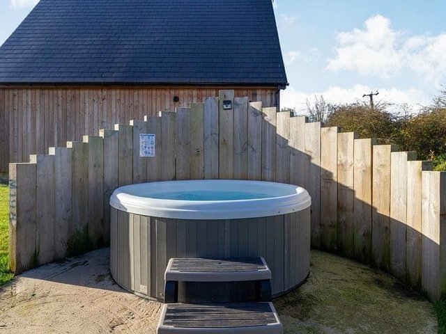 Photo of Walnut Hot Tub Lodge