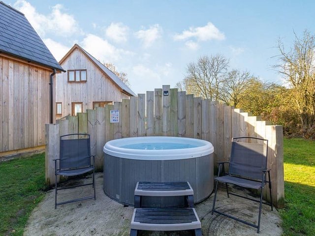 Photo of Oak Hot Tub Lodge